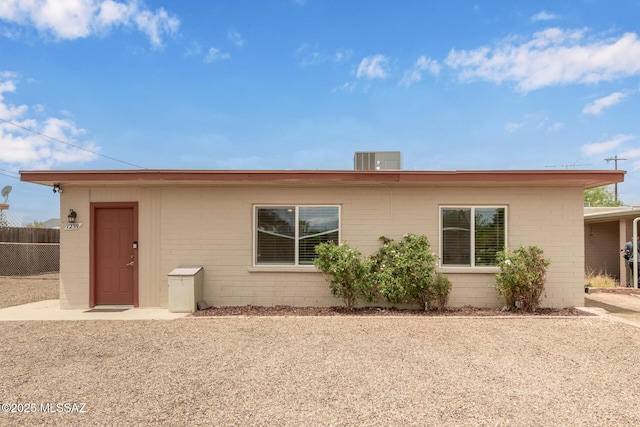 1239 N Beverly Ave, Tucson, AZ 85712 - back of house with fence and central air condition unit