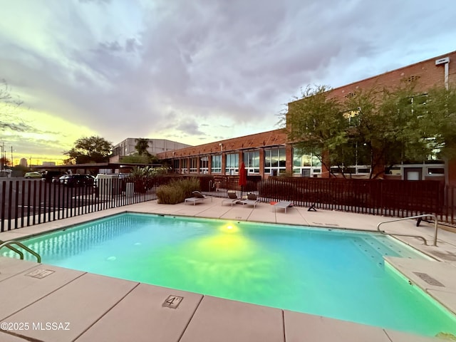 1001 E 17th St Apt 106, Tucson, AZ 85719 - community pool with fence and a patio area