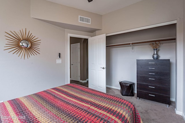 4296 N Rillito Creek Pl, Tucson, AZ 85719 - carpeted bedroom featuring a closet and baseboards