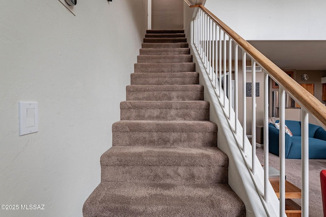 4296 N Rillito Creek Pl, Tucson, AZ 85719 - stairs with a textured wall