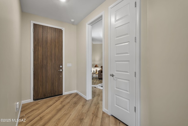 2125 Embarcadero Way, Tubac, AZ 85646 - foyer entrance with light wood-style flooring and baseboards