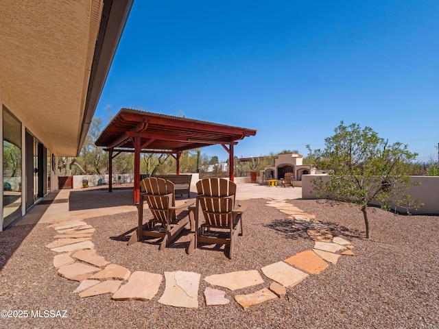 5825 N Camino Miraval Dr, Tucson, AZ 85718 - view of patio / terrace with fence