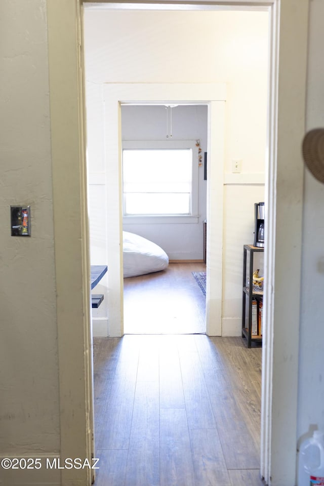 616 E 8th St, Tucson, AZ 85705 - corridor with wood finished floors