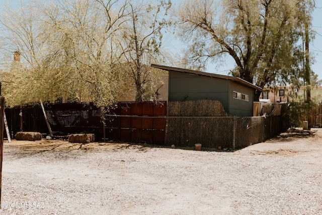 616 E 8th St, Tucson, AZ 85705 - view of home's exterior featuring fence