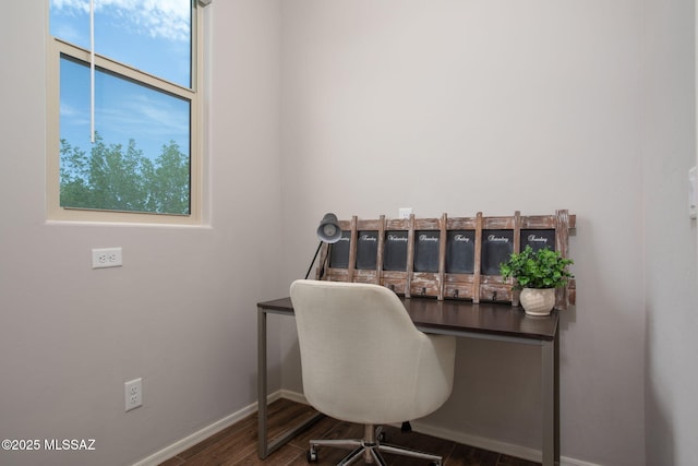 12493 N Blondin Dr, Marana, AZ 85653 - office space featuring wood finished floors and baseboards