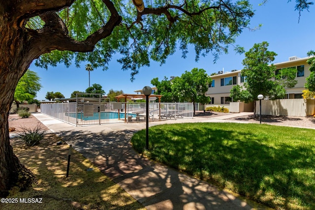 8150 E Broadway Blvd Unit H-107, Tucson, AZ 85710 - view of community pool