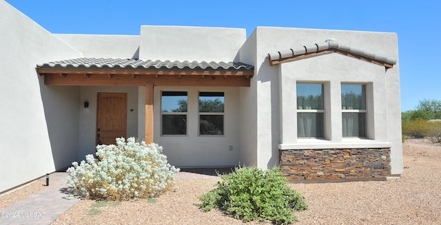 432 N Heritage Point Pl, Sahuarita, AZ 85629 - view of front facade featuring stucco siding and a tile roof