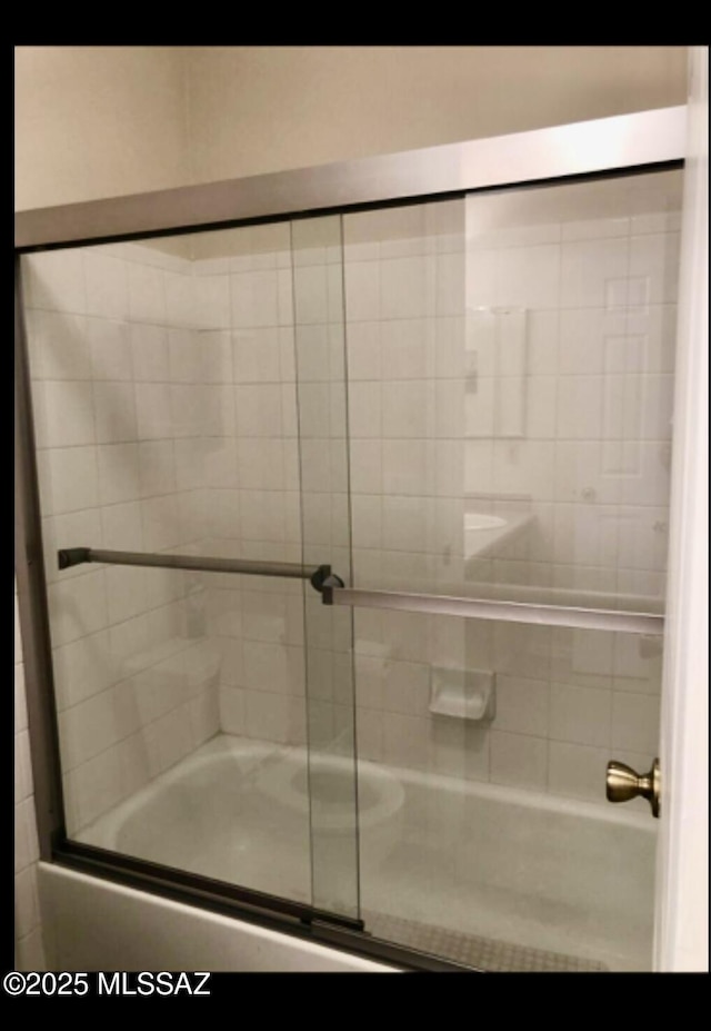 6655 N Canyon Crest Dr Unit 13277, Tucson, AZ 85750 - full bath with shower / bath combination with glass door