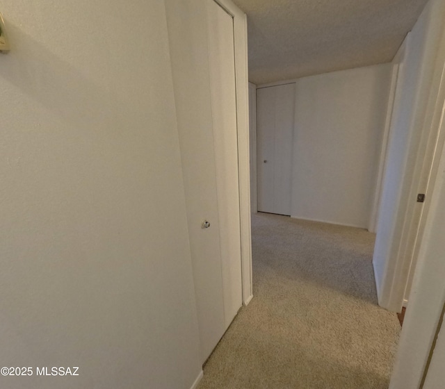 6509 E 39th St, Tucson, AZ 85730 - hall featuring light carpet