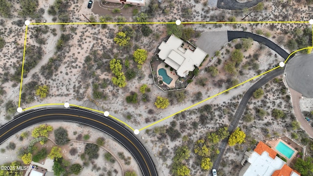 7020 N Chaparral Ave, Tucson, AZ 85718 - aerial view of property's location featuring property parcel outlined