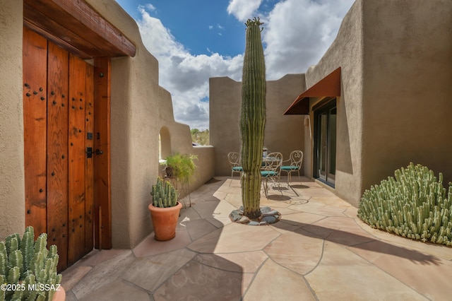 7020 N Chaparral Ave, Tucson, AZ 85718 - view of patio / terrace