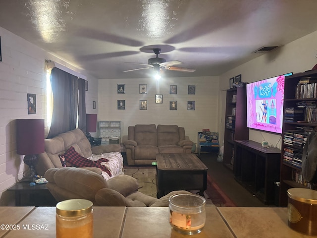 4416 N Pomona Ave, Tucson, AZ 85705 - living room featuring ceiling fan