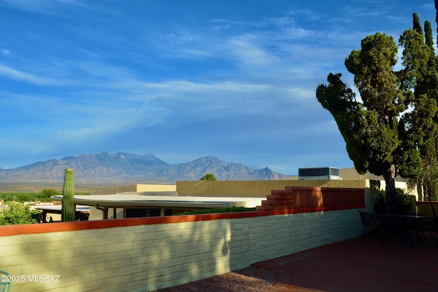 980 W Camino Sagasta, Green Valley, AZ 85622 - mountain view