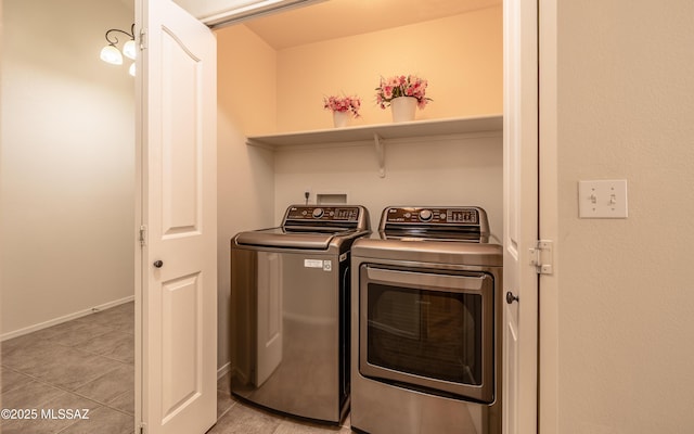 9664 E Paseo, San Rosendo, Tucson, AZ 85747 - laundry room with washing machine and dryer, light tile patterned floors, and baseboards