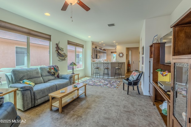 1104 W Pastora Peak Dr, Green Valley, AZ 85614 - living area with a ceiling fan and recessed lighting