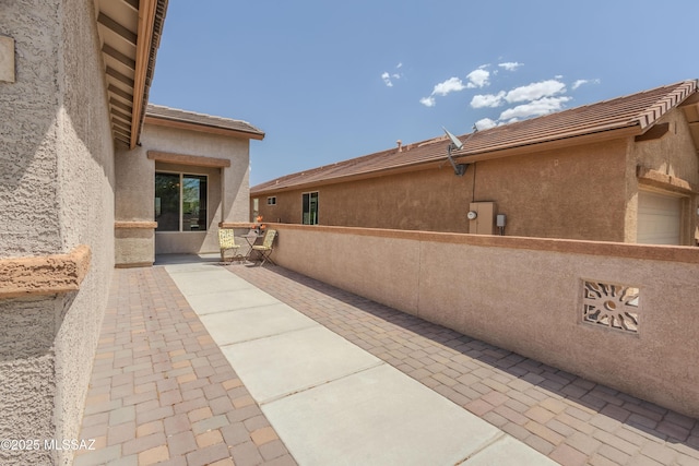 1104 W Pastora Peak Dr, Green Valley, AZ 85614 - view of patio / terrace