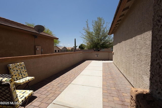 1104 W Pastora Peak Dr, Green Valley, AZ 85614 - view of patio