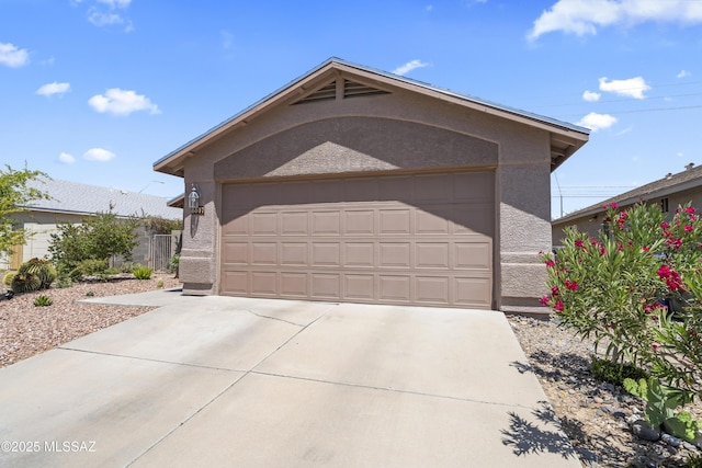 8807 S Desert Rainbow Dr, Tucson, AZ 85747 - view of detached garage