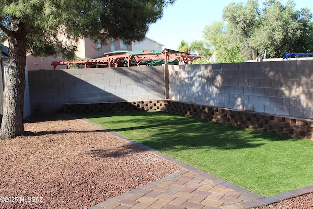 7747 S Lions Spring Way, Tucson, AZ 85747 - view of yard