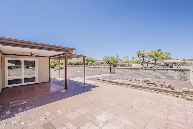 140 W Calle Melendrez, Green Valley, AZ 85614 - view of patio featuring a ceiling fan