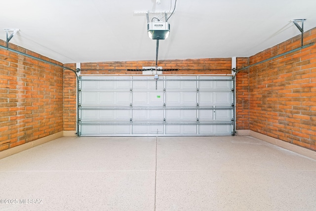 2742 S Via Del Bac, Green Valley, AZ 85622 - garage with a garage door opener and baseboards