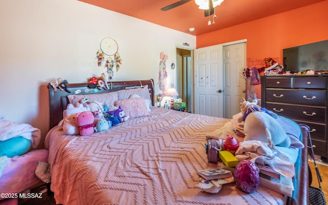 253 Grillo Ct, Rio Rico, AZ 85648 - bedroom with a closet and ceiling fan