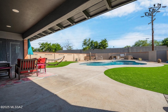 3454 E Calle Del Prado, Tucson, AZ 85716 - view of swimming pool featuring a patio area