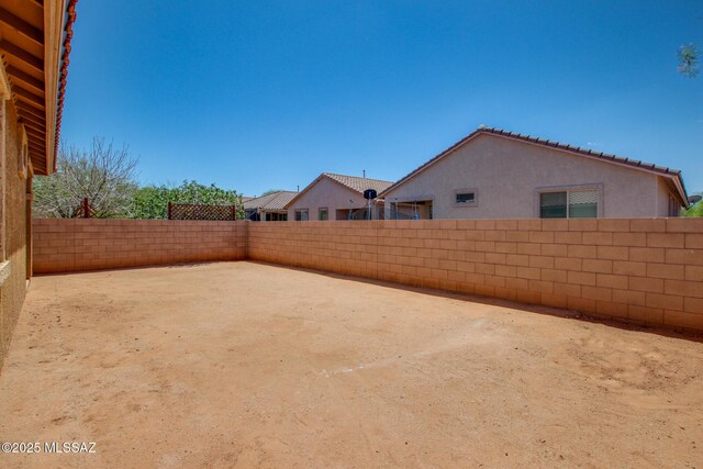 6837 W Leeward Cove Way, Tucson, AZ 85757 - view of fenced backyard