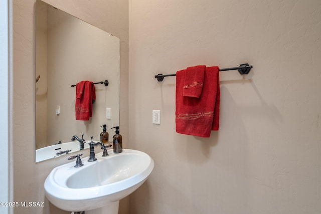 124 Circulo Vespucci, Tubac, AZ 85646 - bathroom with a sink