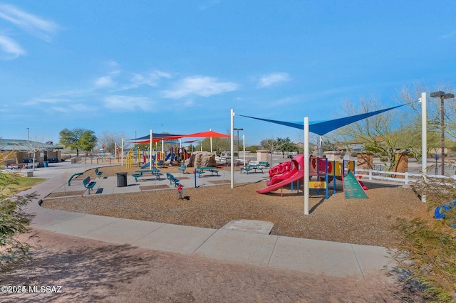 12513 Denton Way, Marana, AZ 85653 - community jungle gym with fence