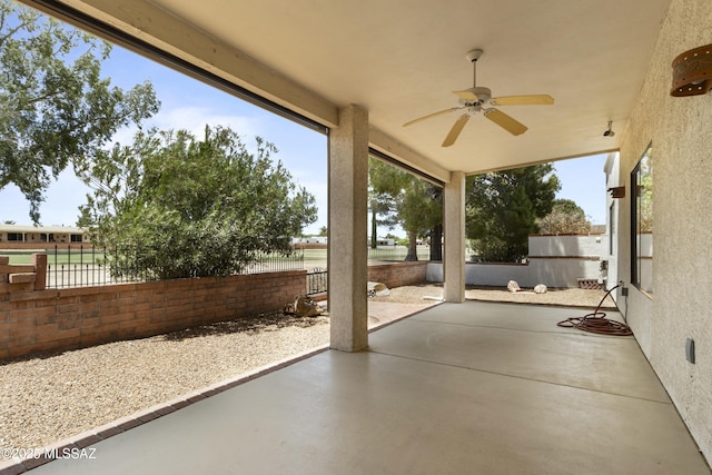 140 E Paseo De Golf, Green Valley, AZ 85614 - view of patio featuring a ceiling fan and a fenced backyard