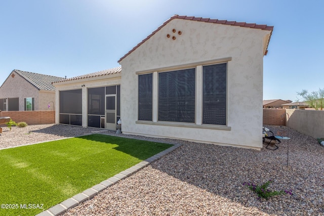 1936 N Star Vw Ln, Green Valley, AZ 85614 - back of property with a sunroom, stucco siding, and a tiled roof