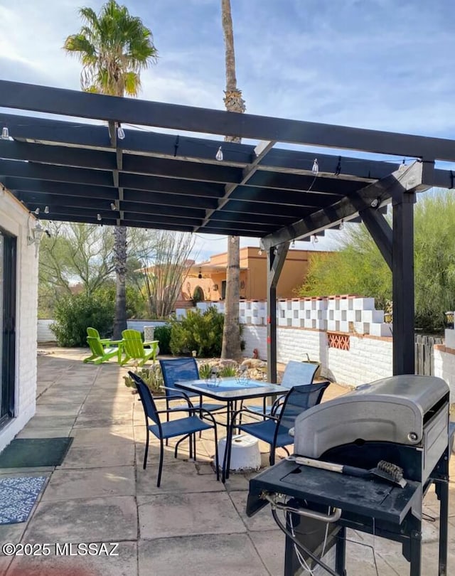 628 Corpino De Pecho, Green Valley, AZ 85614 - view of patio / terrace with outdoor dining area