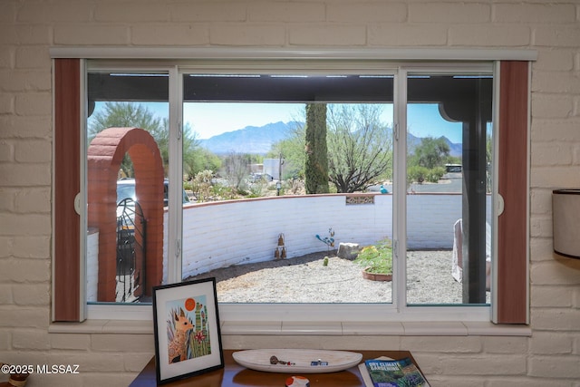628 Corpino De Pecho, Green Valley, AZ 85614 - detailed view of brick wall and a mountainous background