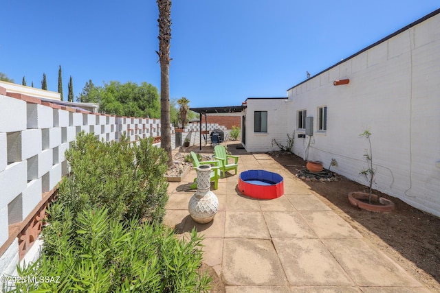 628 Corpino De Pecho, Green Valley, AZ 85614 - fenced backyard featuring a patio
