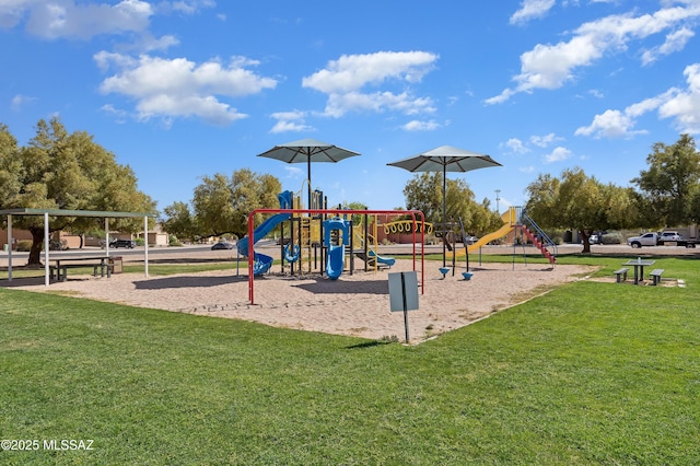 6494 E Brushback Loop, Tucson, AZ 85756 - community playground featuring a yard