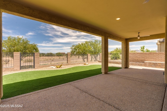 2559 E Wrightson View Dr, Green Valley, AZ 85614 - view of patio featuring a fenced backyard