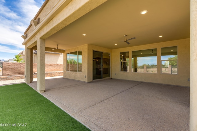 2559 E Wrightson View Dr, Green Valley, AZ 85614 - view of patio / terrace featuring a ceiling fan and fence