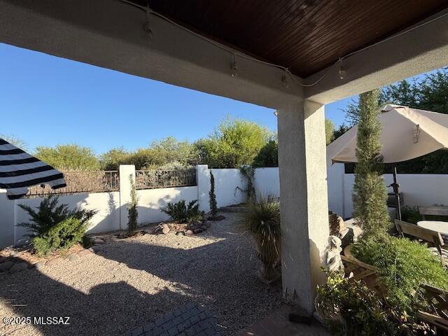 7774 E Cleary Way, Tucson, AZ 85715 - view of fenced yard