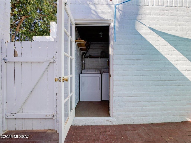 641 W Las Lomitas Rd, Tucson, AZ 85704 - view of storm shelter with a gate