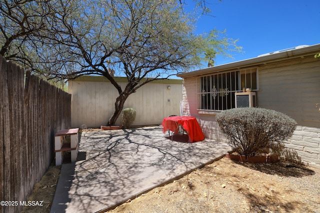 201 N Cloverland Ave, Tucson, AZ 85711 - view of patio / terrace
