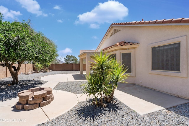 12122 N Sterling Ave, Oro Valley, AZ 85755 - fenced backyard featuring a patio