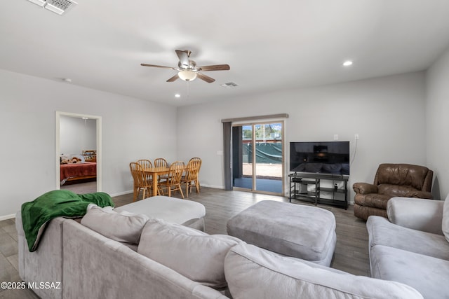 1941 E Greenlee Rd, Tucson, AZ 85719 - living area with a ceiling fan, recessed lighting, and baseboards