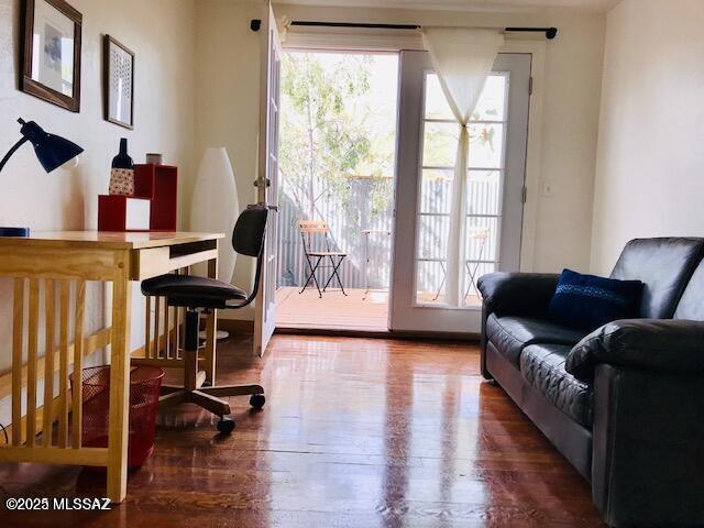 1632 N Columbus Blvd, Tucson, AZ 85712 - office space with wood finished floors