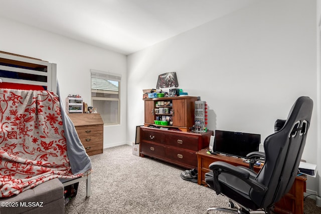 5568 W Summer Vw Dr, Marana, AZ 85658 - living area featuring carpet floors, a desk, and baseboards