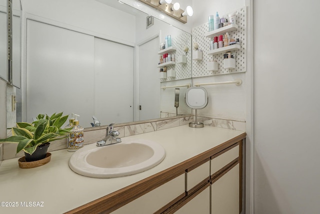 7913 E Colette Cir Unit 44, Tucson, AZ 85710 - bathroom with vanity