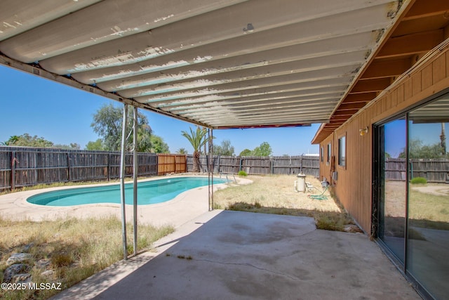 9552 E Irene St, Tucson, AZ 85730 - view of pool with a patio and a fenced backyard
