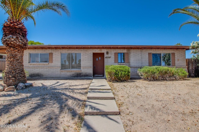 9552 E Irene St, Tucson, AZ 85730 - ranch-style house featuring brick siding