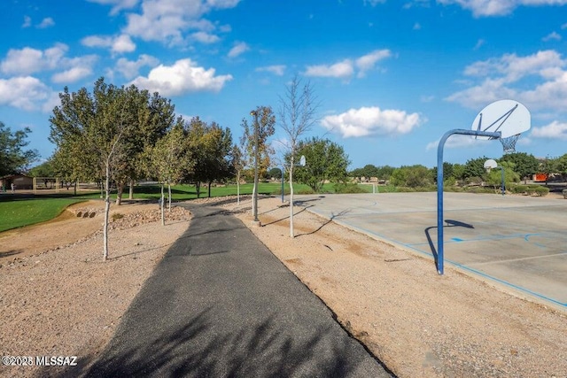 9225 S Summer Breeze Ln, Tucson, AZ 85756 - view of community featuring community basketball court and uncovered parking