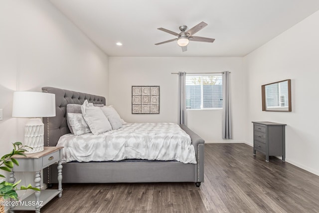 890 E Millenium Ct Unit E, Tucson, AZ 85719 - bedroom with dark wood-style floors, baseboards, recessed lighting, and ceiling fan